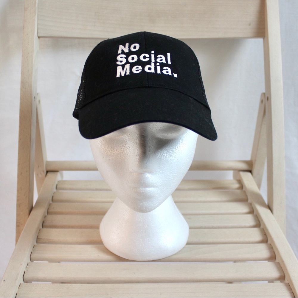 “No Social Media.” Big X Black Snapback Cap NWOT